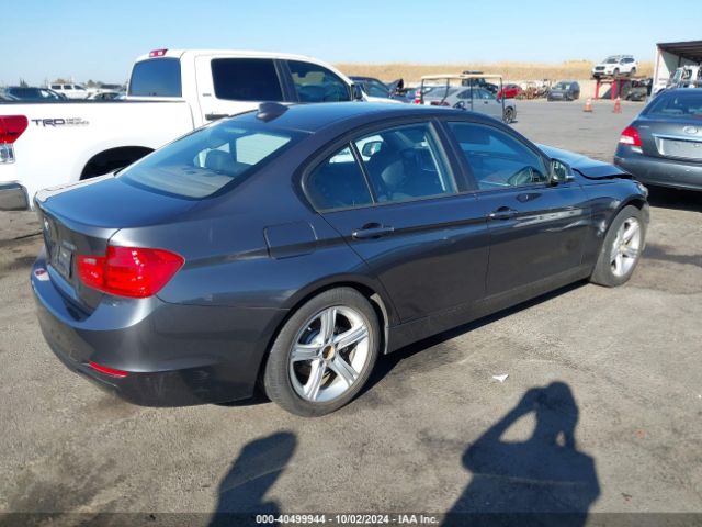 Photo 3 VIN: WBA3C1C59FK123128 - BMW 328I 