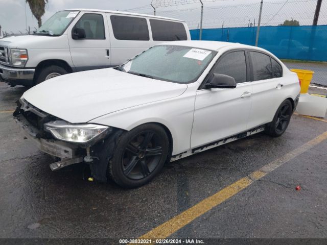 Photo 1 VIN: WBA3C1C59FP852443 - BMW 328I 