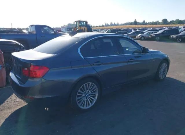 Photo 3 VIN: WBA3C1C5XCF430098 - BMW 3 SERIES 