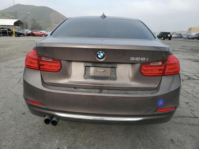 Photo 5 VIN: WBA3C1C5XCF433261 - BMW 3 SERIES 