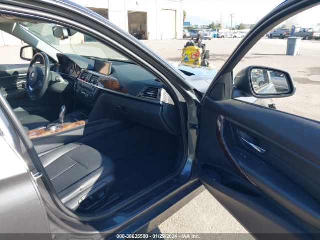 Photo 4 VIN: WBA3C1C5XEK106501 - BMW 328I 