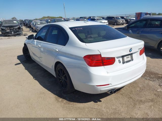 Photo 2 VIN: WBA3C1C5XEK108085 - BMW 328I 