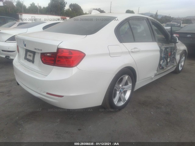 Photo 3 VIN: WBA3C1G54DNN93850 - BMW 3 