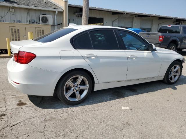 Photo 2 VIN: WBA3C1G55DNR47617 - BMW 328 I SULE 