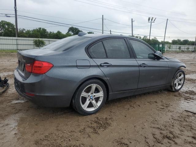 Photo 2 VIN: WBA3C1G56DNR47769 - BMW 3 SERIES 