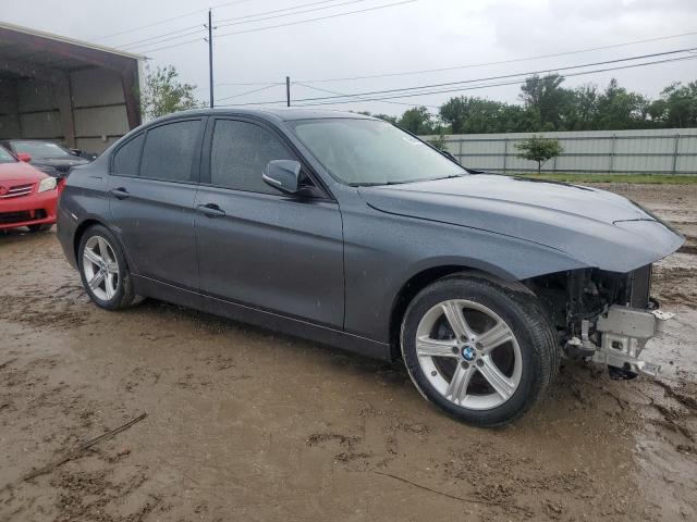 Photo 3 VIN: WBA3C1G56DNR47769 - BMW 3 SERIES 