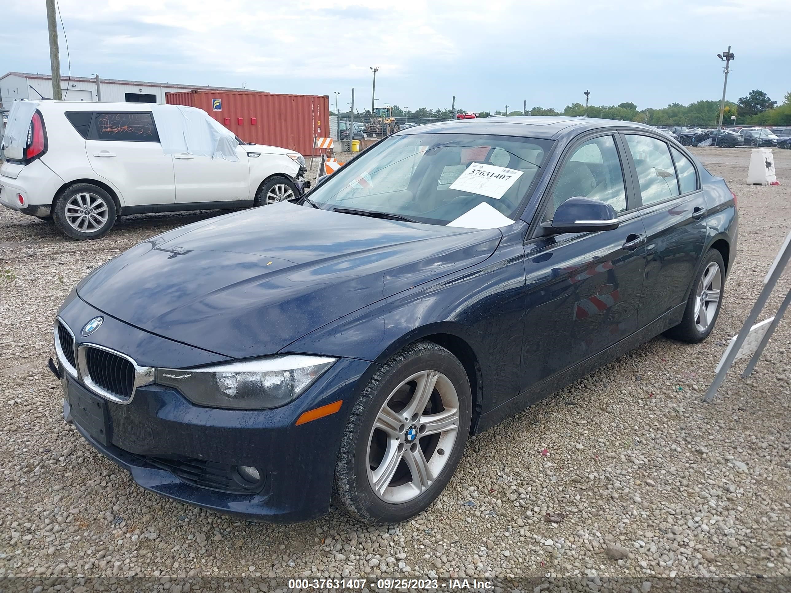 Photo 1 VIN: WBA3C1G58DNN93494 - BMW 3ER 