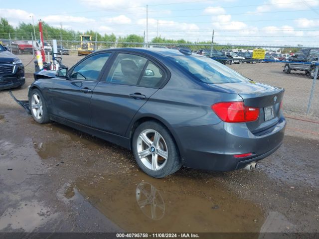 Photo 2 VIN: WBA3C1G58FNR50093 - BMW 328I 