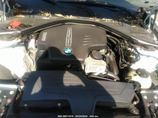 Photo 9 VIN: WBA3C3C50DF981671 - BMW 320I 