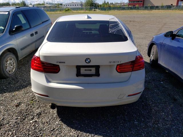 Photo 5 VIN: WBA3C3C50DF982934 - BMW 320 I XDRI 