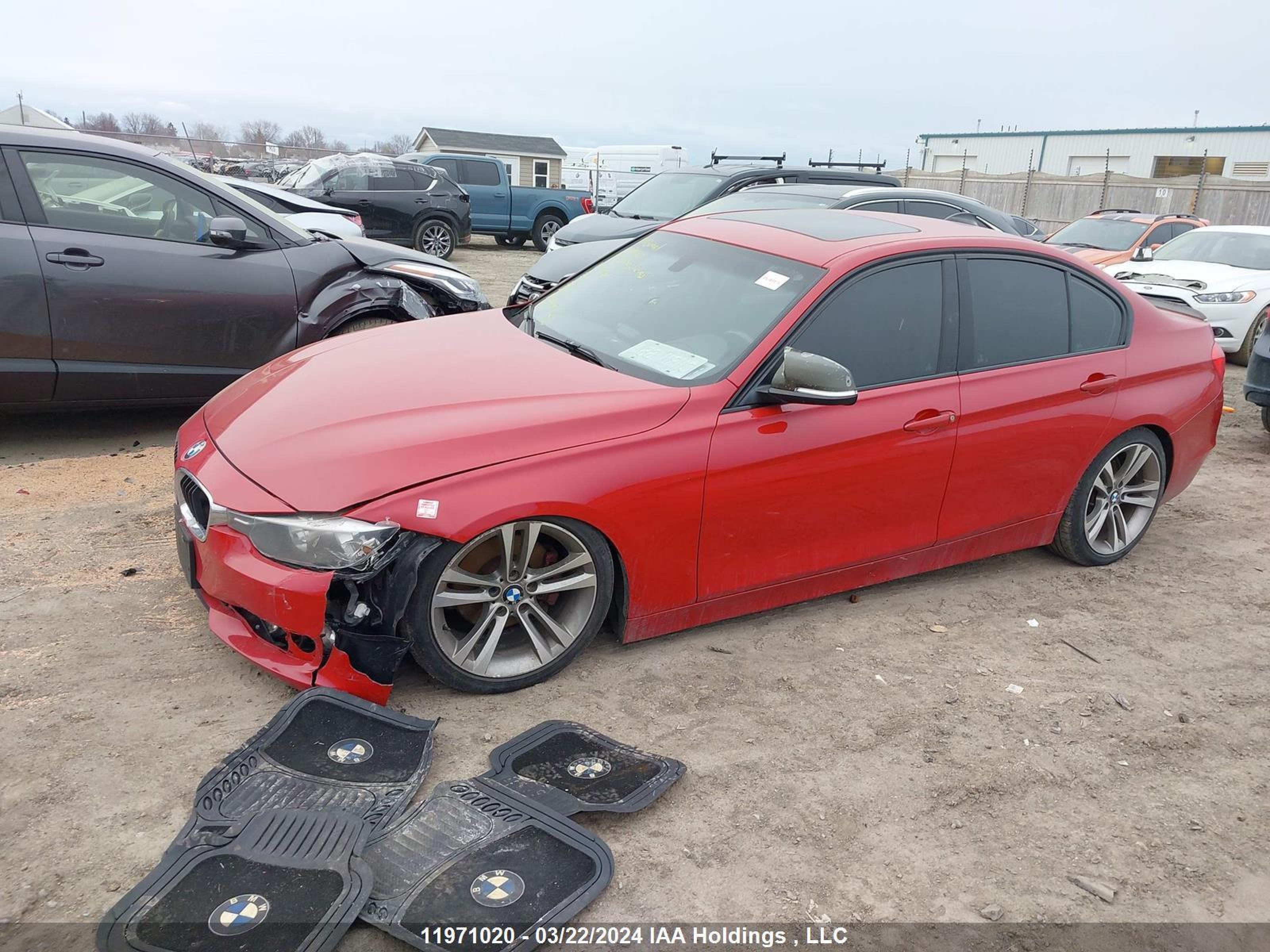 Photo 5 VIN: WBA3C3C50EP662590 - BMW 3ER 