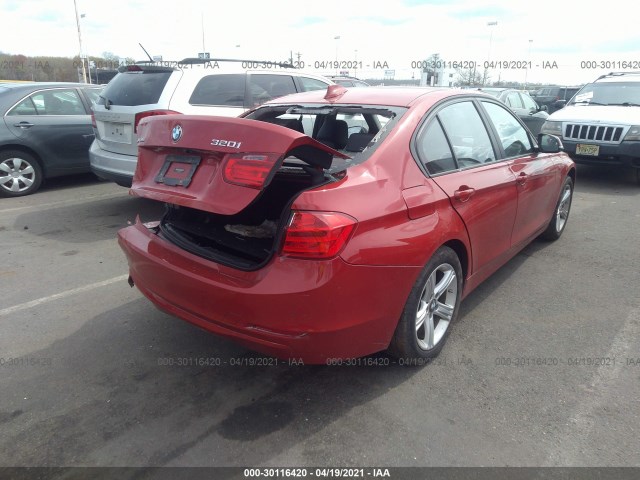 Photo 3 VIN: WBA3C3C50FK203638 - BMW 3 