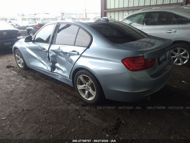 Photo 2 VIN: WBA3C3C50FP664003 - BMW 3 