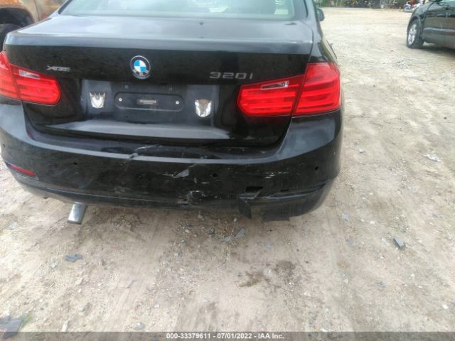 Photo 5 VIN: WBA3C3C50FP664079 - BMW 3 SERIES 