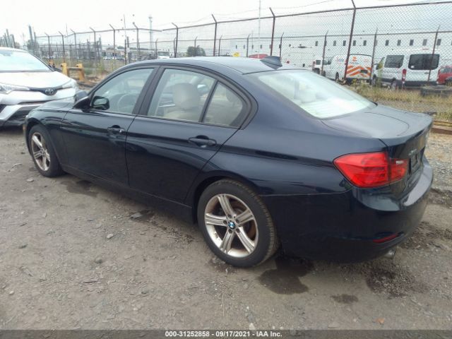 Photo 2 VIN: WBA3C3C51DF980822 - BMW 3 