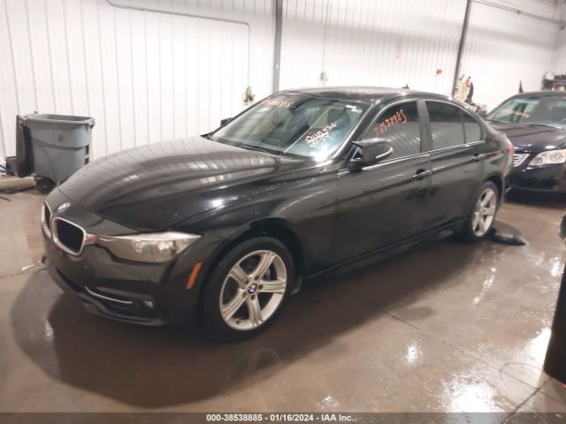 Photo 1 VIN: WBA3C3C51DF982070 - BMW 320 I XDRI 