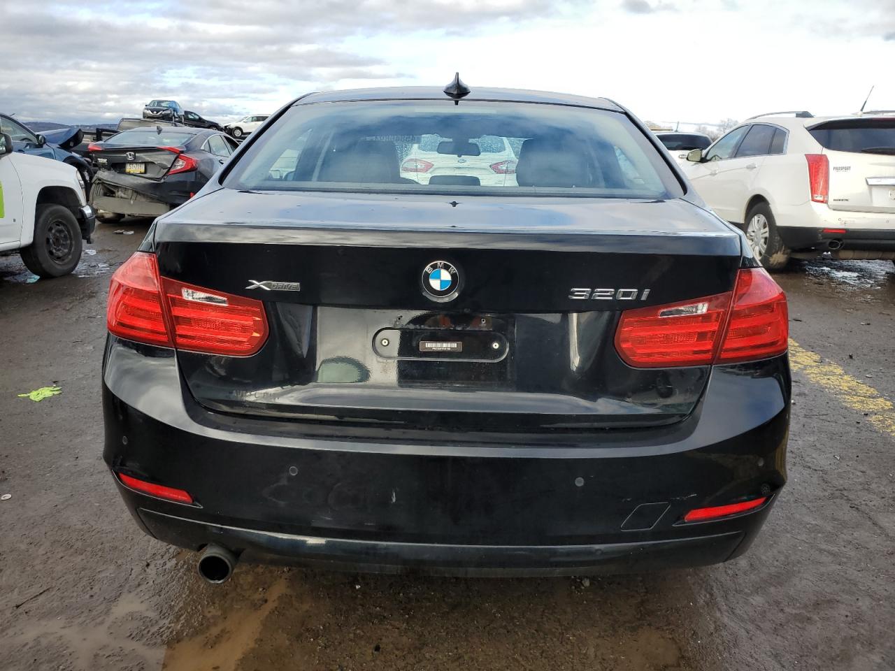 Photo 5 VIN: WBA3C3C51FK201882 - BMW 3ER 