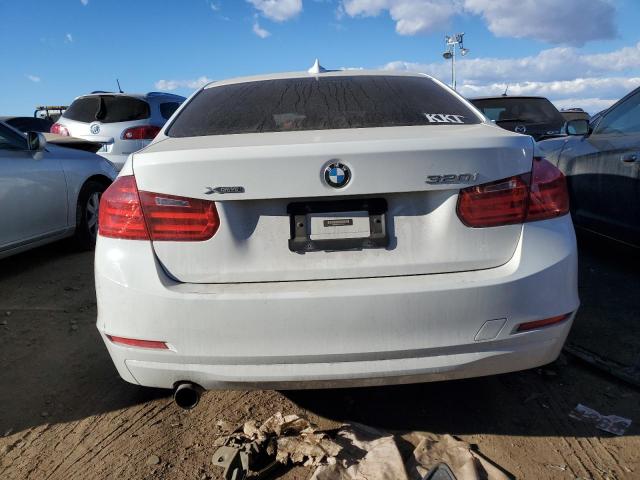 Photo 5 VIN: WBA3C3C52FK201017 - BMW 3 SERIES 