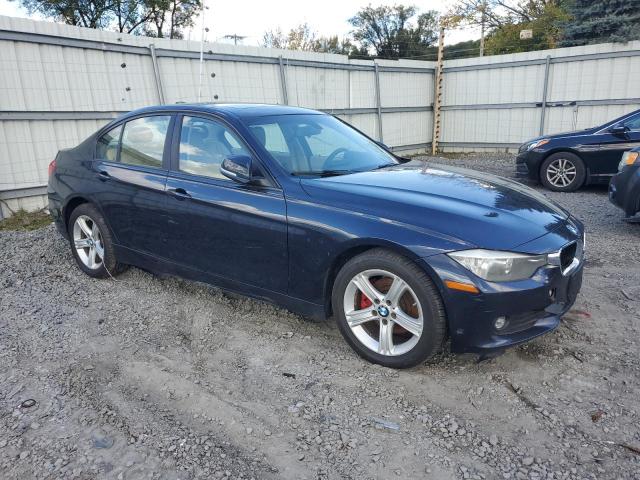 Photo 3 VIN: WBA3C3C53DF981969 - BMW 320 I XDRI 