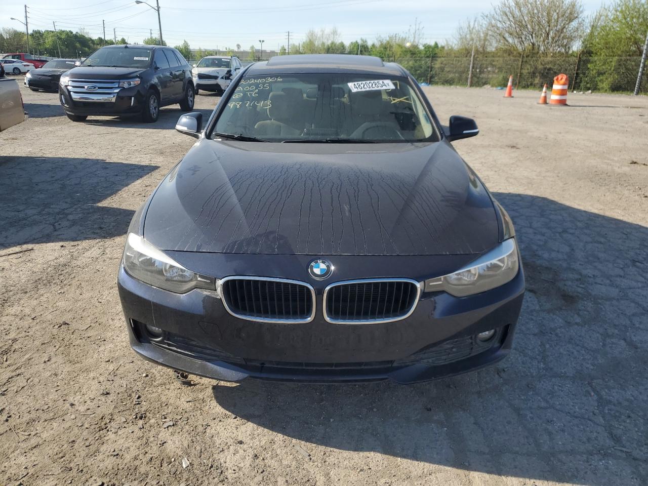 Photo 4 VIN: WBA3C3C53EF987143 - BMW 3ER 