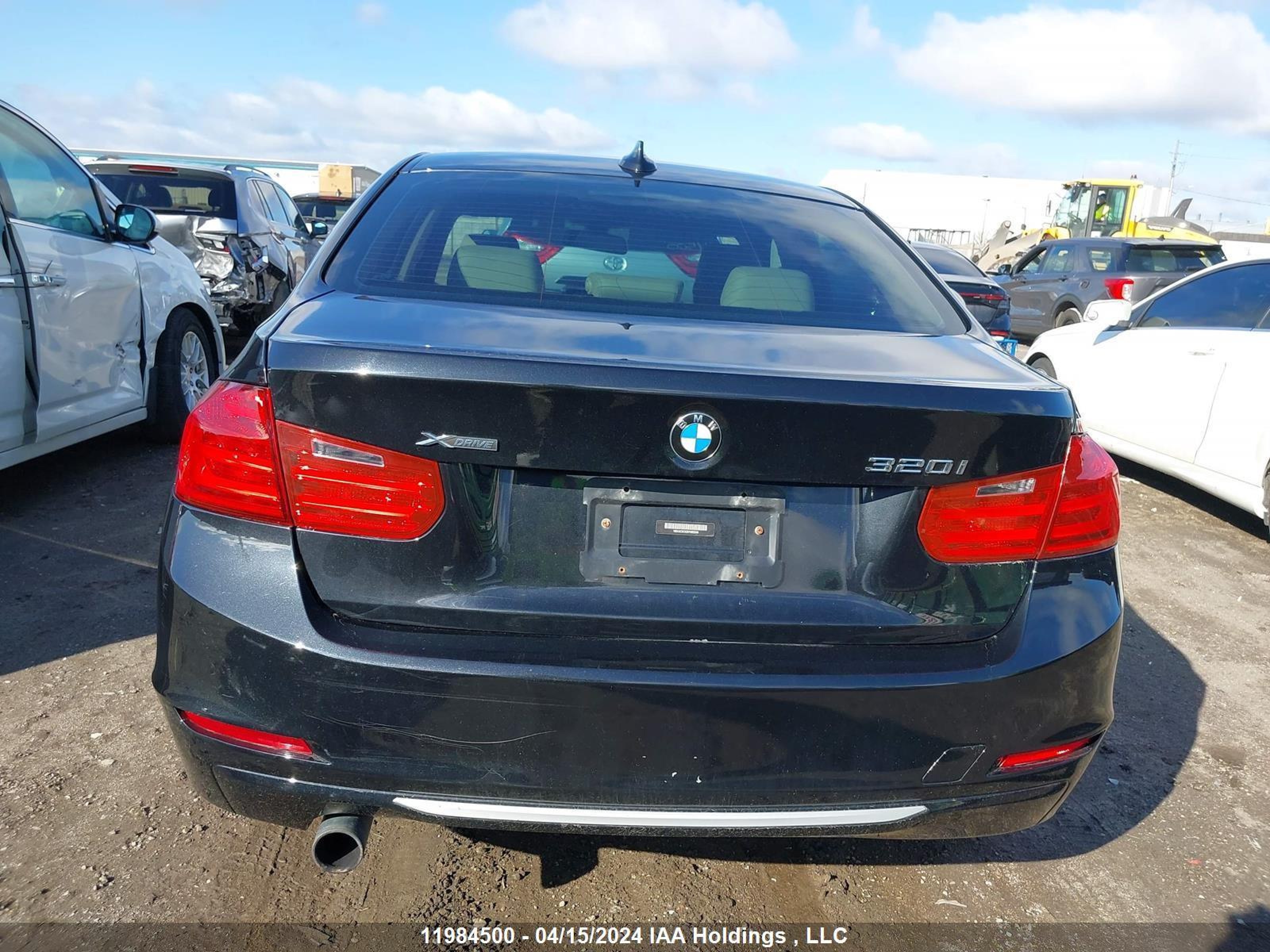 Photo 15 VIN: WBA3C3C53EP662549 - BMW 3ER 