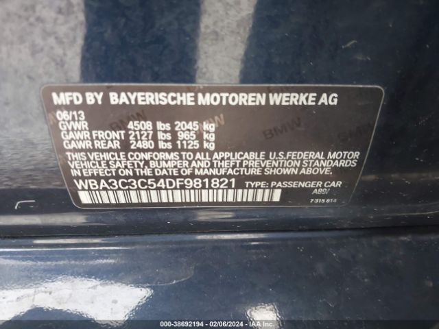 Photo 8 VIN: WBA3C3C54DF981821 - BMW 320I 