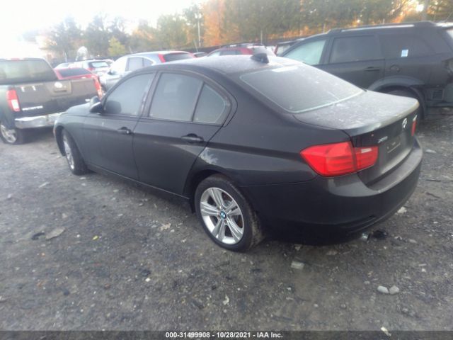 Photo 2 VIN: WBA3C3C55EP661449 - BMW 3 