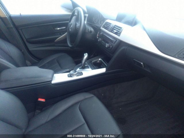 Photo 4 VIN: WBA3C3C55EP661449 - BMW 3 