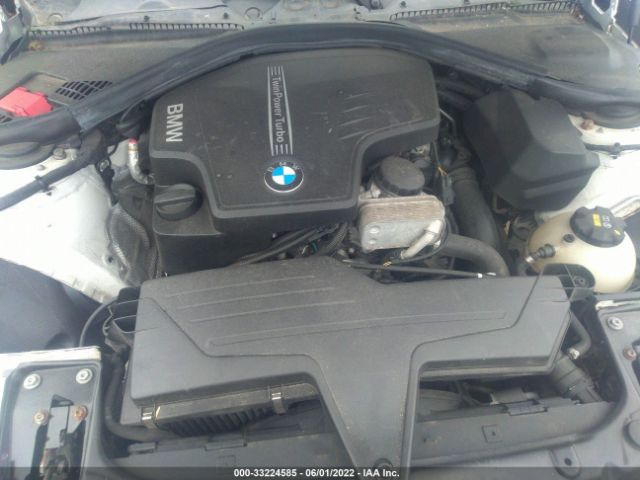 Photo 9 VIN: WBA3C3C55EP662570 - BMW 3 SERIES 