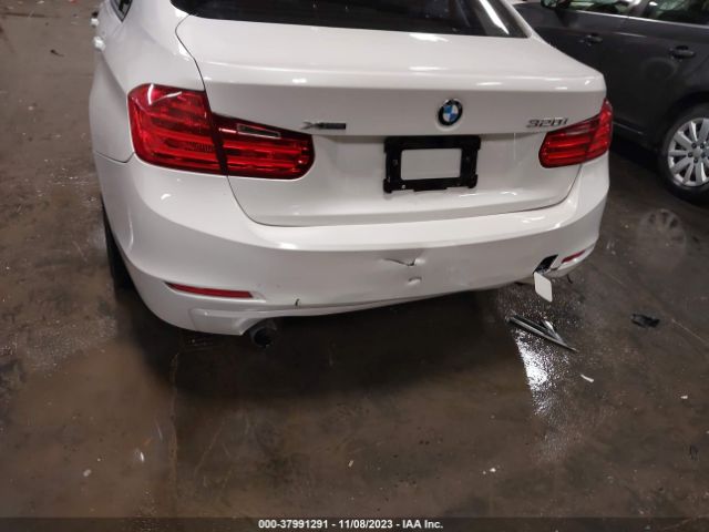 Photo 5 VIN: WBA3C3C55EPV90012 - BMW 320I 