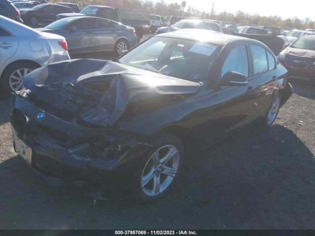 Photo 1 VIN: WBA3C3C55FK200847 - BMW 320I 