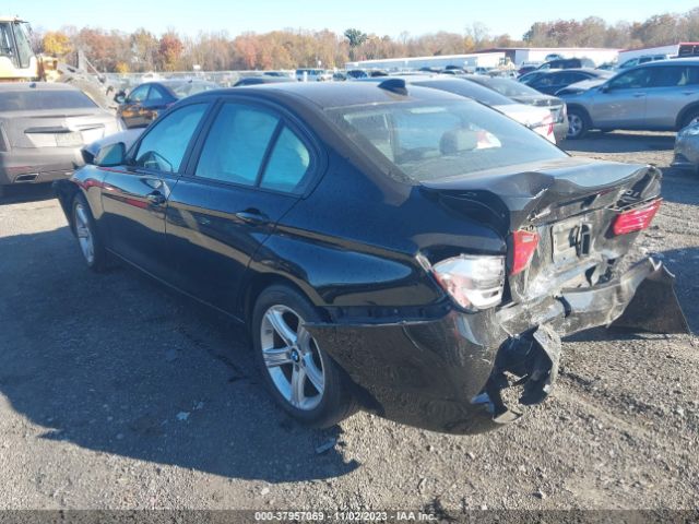 Photo 2 VIN: WBA3C3C55FK200847 - BMW 320I 