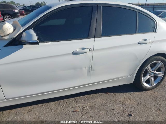 Photo 5 VIN: WBA3C3C55FK201271 - BMW 320I 