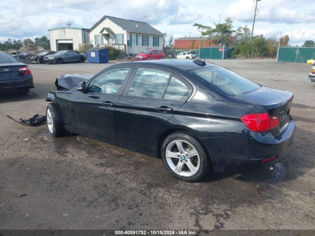 Photo 2 VIN: WBA3C3C55FK201948 - BMW 320I 