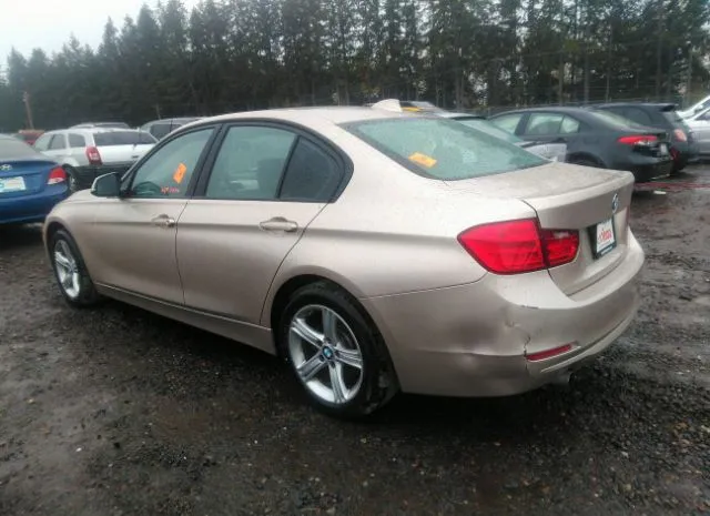 Photo 2 VIN: WBA3C3C55FK203442 - BMW 3 SERIES 