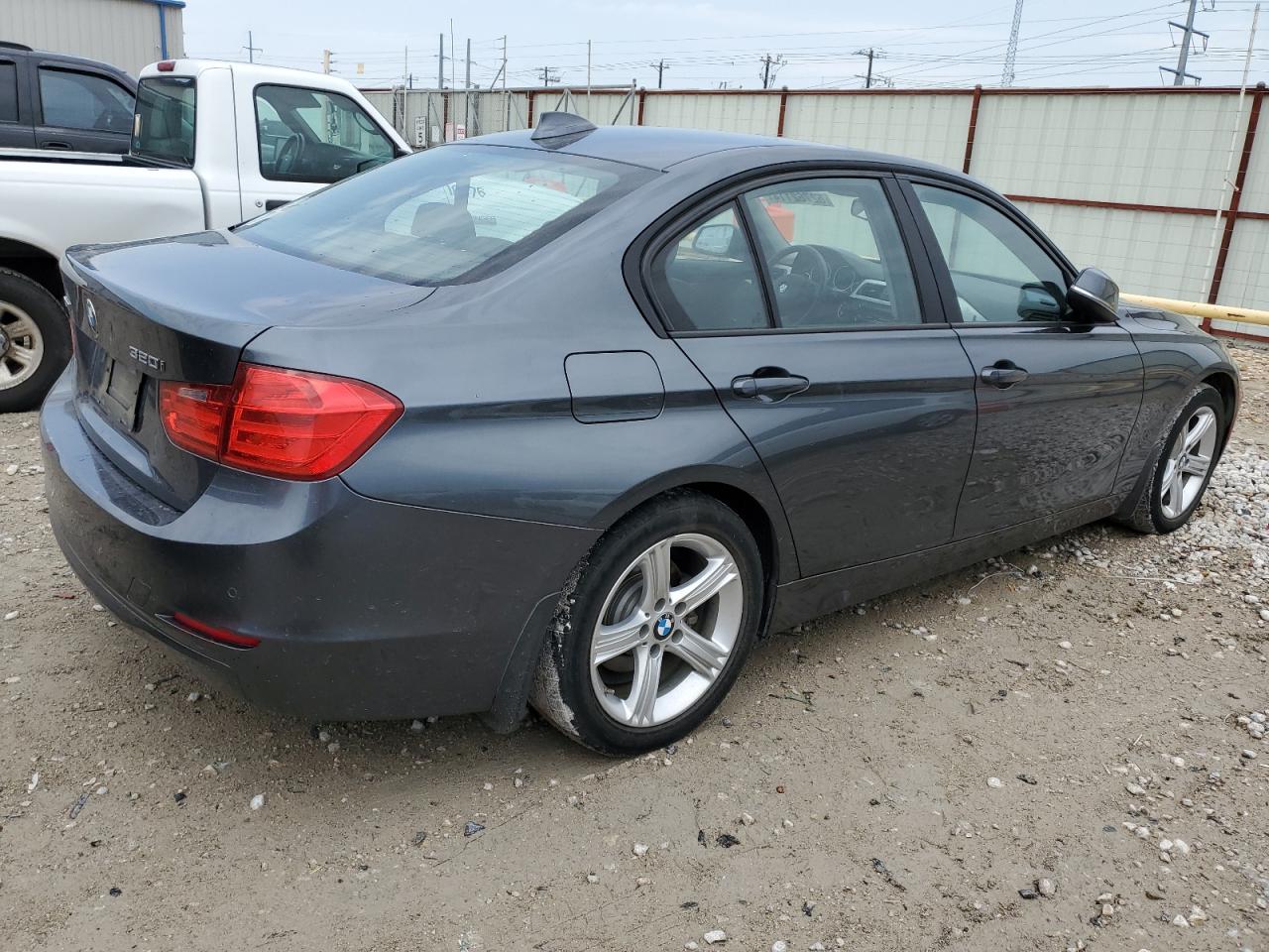 Photo 2 VIN: WBA3C3C56EP661170 - BMW 3ER 