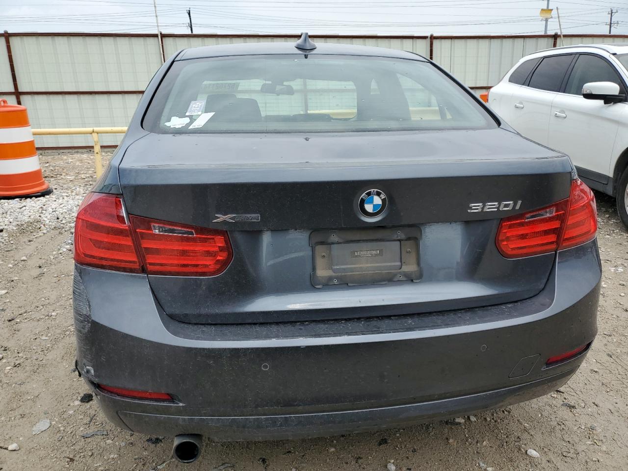 Photo 5 VIN: WBA3C3C56EP661170 - BMW 3ER 