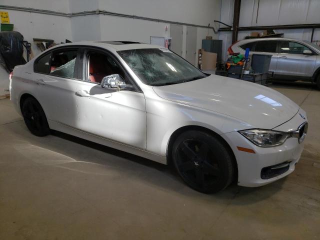 Photo 3 VIN: WBA3C3C56FK201425 - BMW 320 I XDRI 