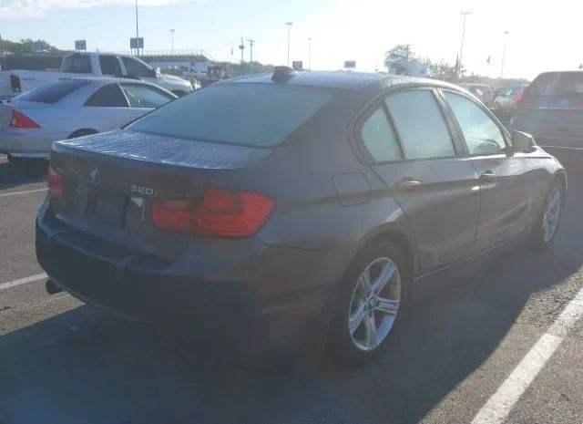 Photo 3 VIN: WBA3C3C56FP663695 - BMW 3 SERIES 