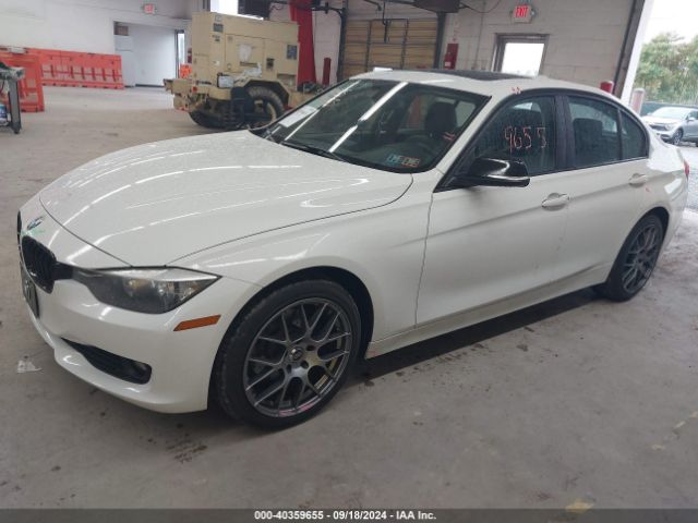 Photo 1 VIN: WBA3C3C56FP663860 - BMW 320I 