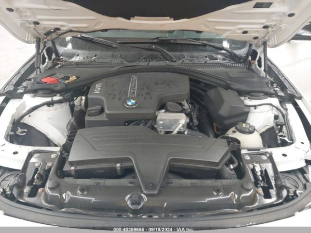 Photo 9 VIN: WBA3C3C56FP663860 - BMW 320I 