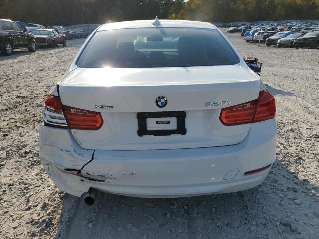 Photo 5 VIN: WBA3C3C57FP663088 - BMW 320 I XDRI 