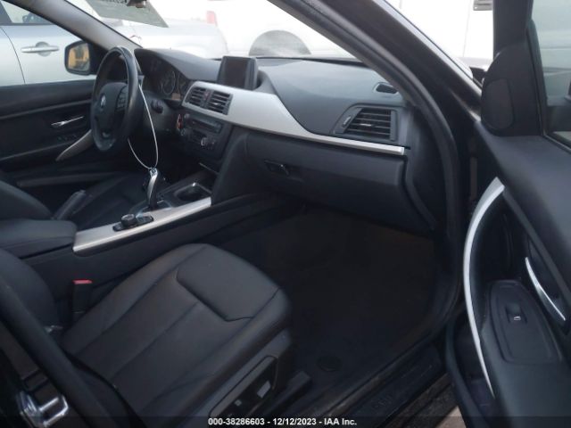 Photo 4 VIN: WBA3C3C58DF980106 - BMW 320I 