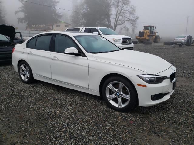 Photo 3 VIN: WBA3C3C58EP660800 - BMW 3 SERIES 