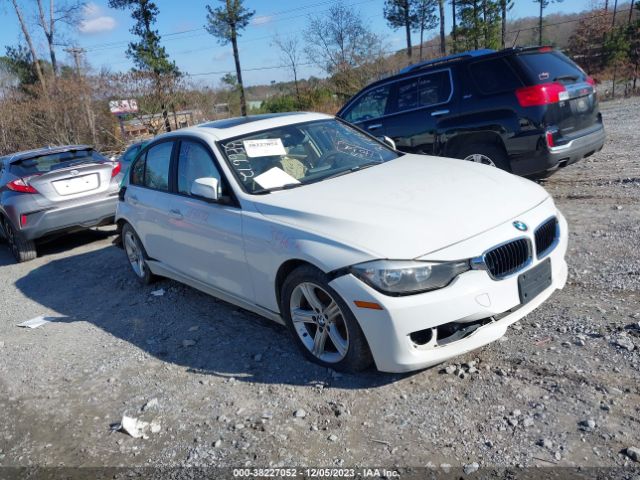 Photo 0 VIN: WBA3C3C59DF981040 - BMW 3 SERIES 