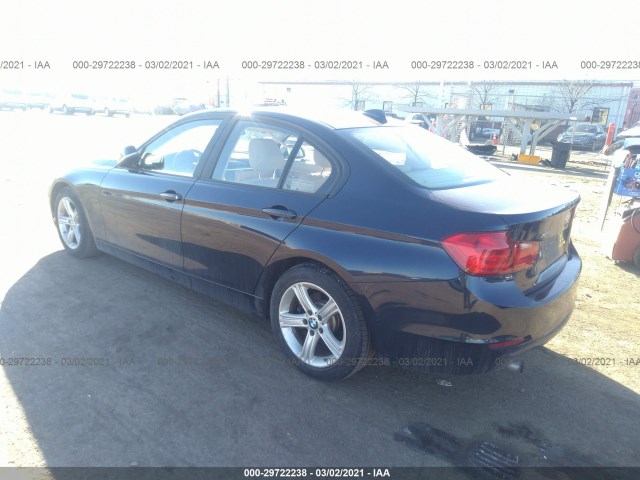 Photo 2 VIN: WBA3C3C59DF983158 - BMW 3 