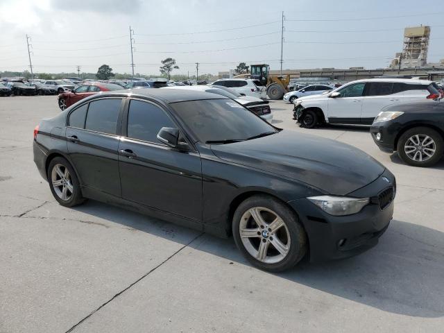 Photo 3 VIN: WBA3C3C59EF983310 - BMW 320 I XDRI 