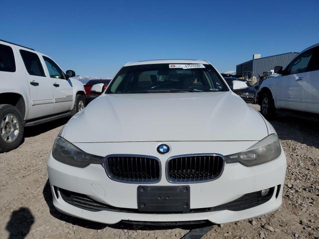 Photo 4 VIN: WBA3C3C59EF987020 - BMW 3 SERIES 