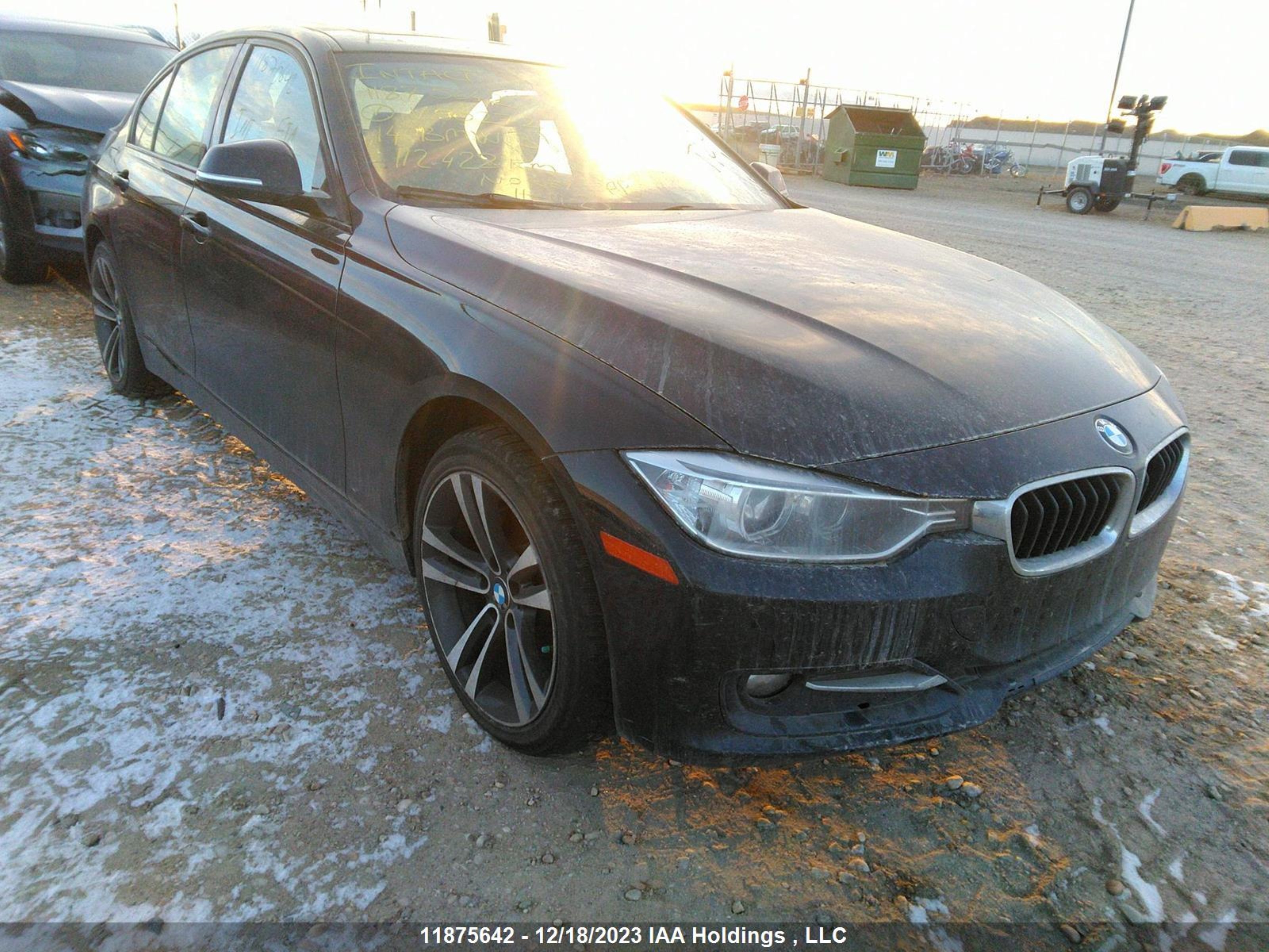 Photo 0 VIN: WBA3C3C59EPV90272 - BMW 3ER 