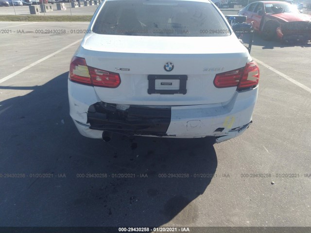 Photo 5 VIN: WBA3C3C59FP664887 - BMW 3 